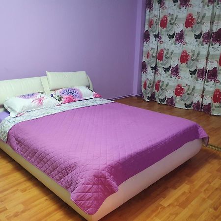 Crema Apartaments Ploieşti Kültér fotó