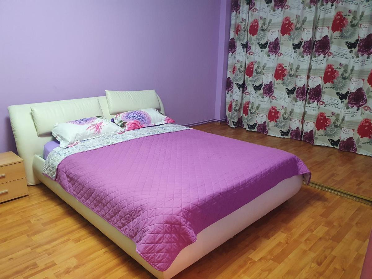 Crema Apartaments Ploieşti Kültér fotó